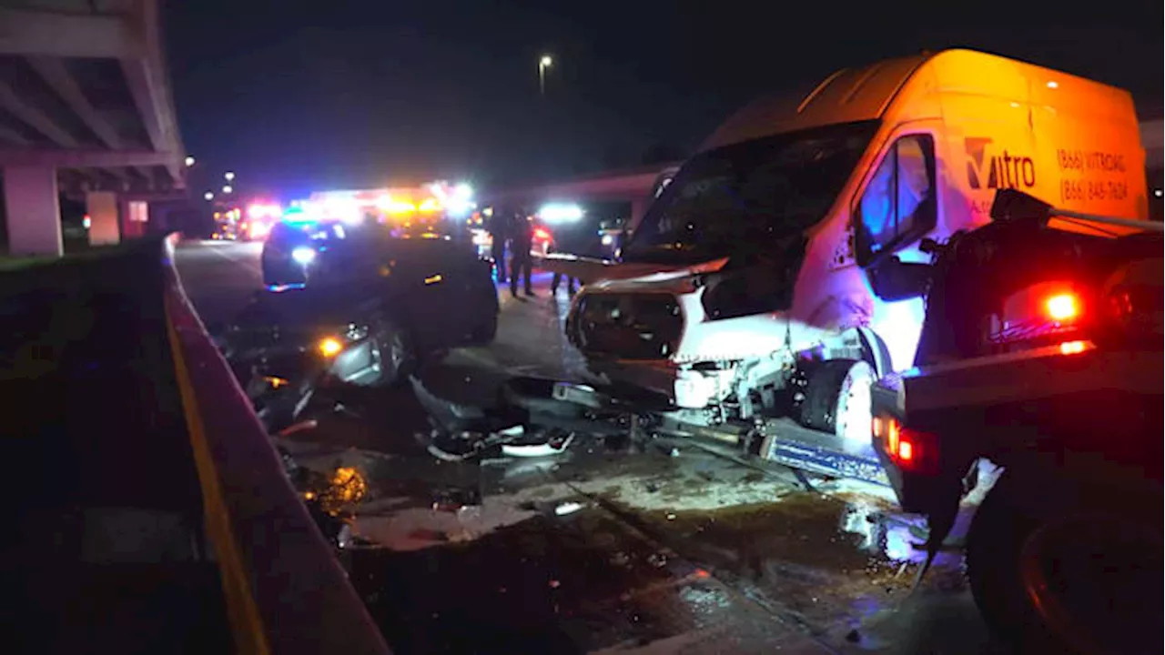 Suspected DWI driver arrested after wrong-way crash along Gulf Fwy