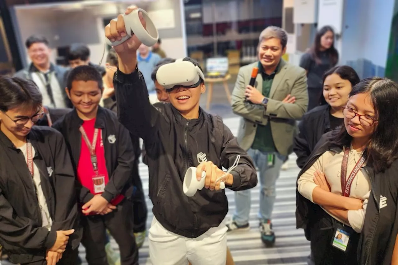 PLDT, Smart introduce future-ready tech to engineering students