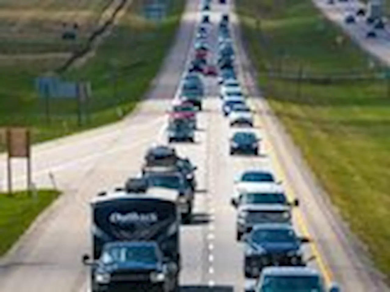 Alberta's Auto Insurance Cap Faces Scrutiny Amid High Premiums
