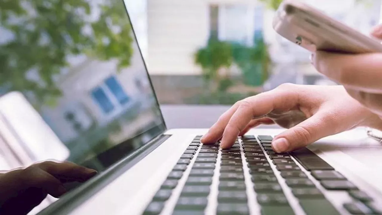 Choosing the Right Chromebook: A Comprehensive Guide