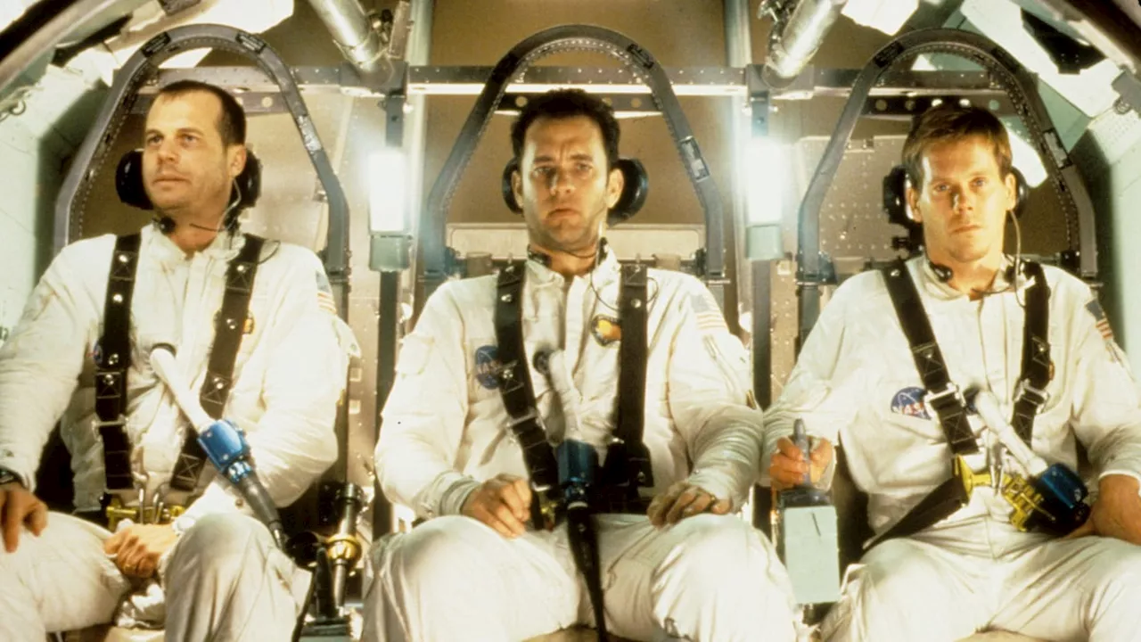 Tom Hanks recuerda con admiración al fallecido James Lovell, a quien encarnó en ‘Apolo 13’