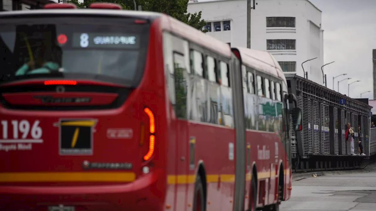 Capturan a cinco ladrones en flagrancia en TransMilenio; este año van 1.386 detenciones y se han desarticulado 40 bandas que delinquen en el sistema