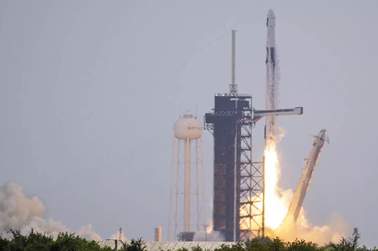 Five astronauts leave space station for trip back to Earth