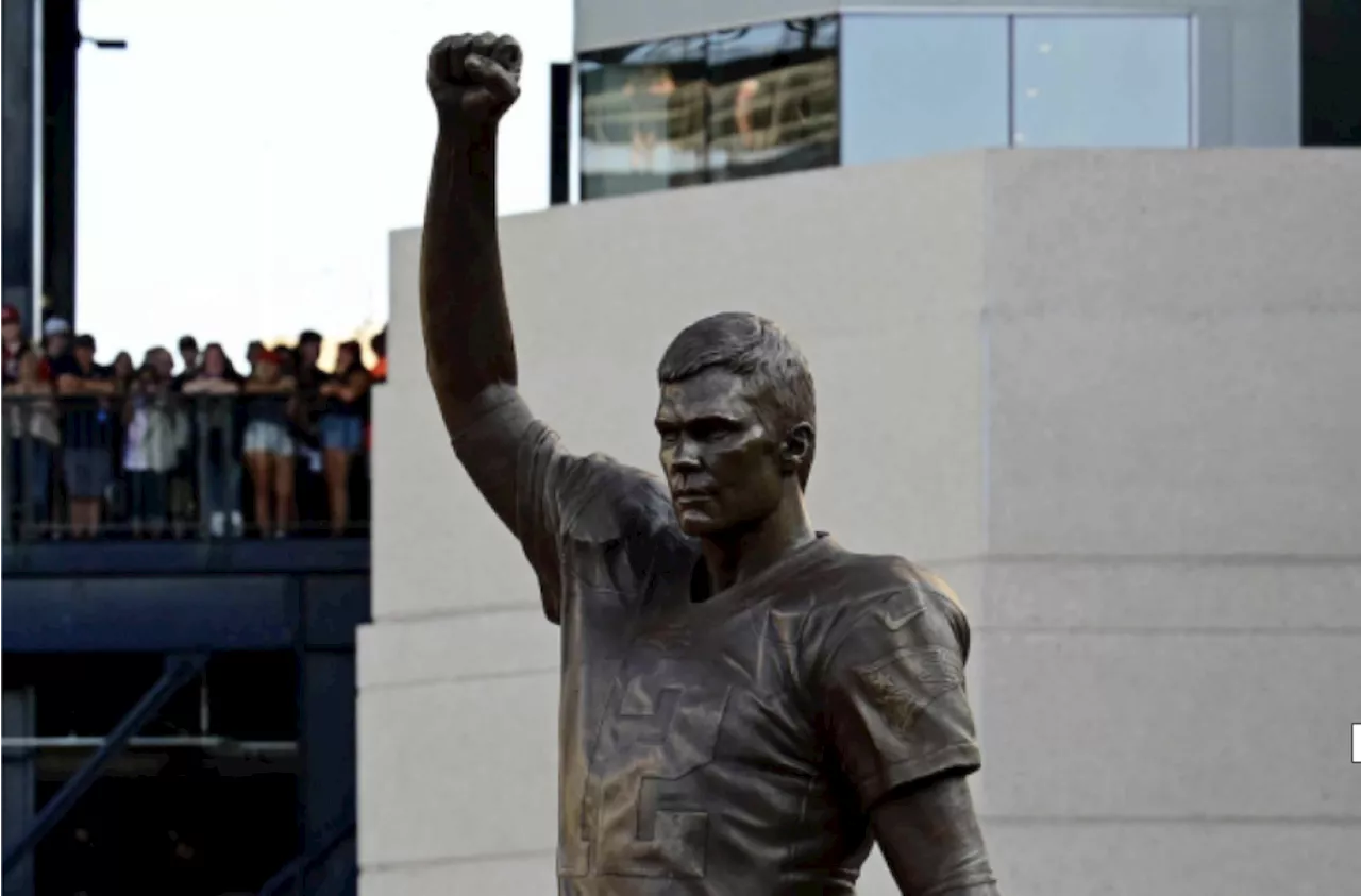 Patriots Unveil Statue Of Tom Brady, Qb Who Led Them To 6 Super Bowl Wins