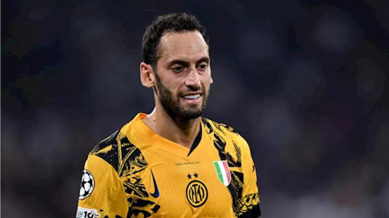 Inter, torna in bilico il futuro di Calhanolgu? Sondaggio da parte dell'Al Nassr