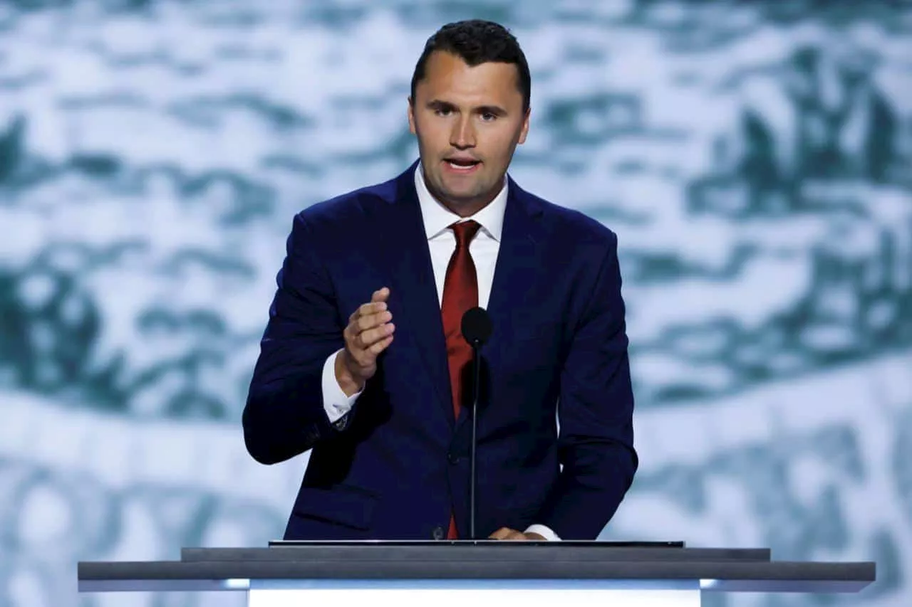 Country singer Gavin Adcock rallies fans with ‘Charlie Kirk’ chant, says he'll 'make an impact for centuries'