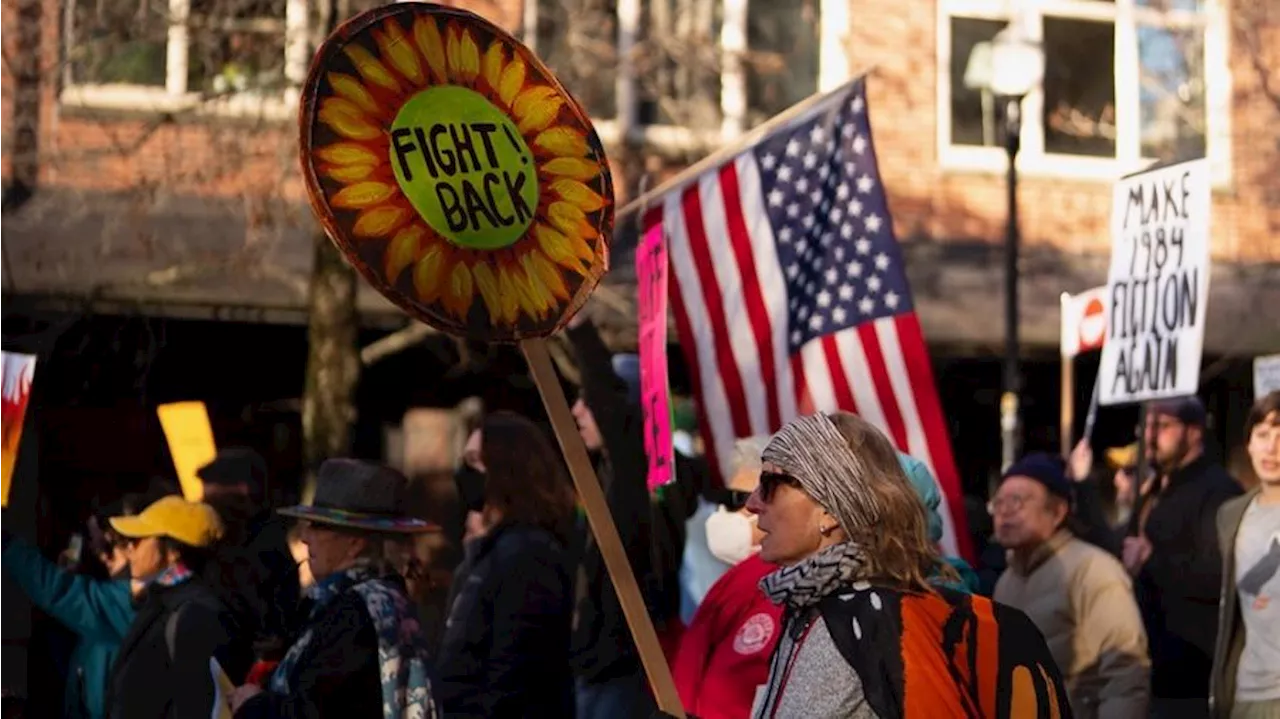 'No Kings' march in Seattle sees no major incidents